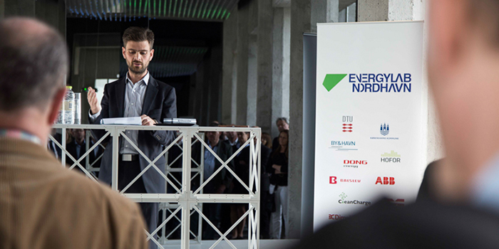 Projektleder Christoffer Greisen, DTU Elektro, ved kickoff på EnergyLab Nordhavn